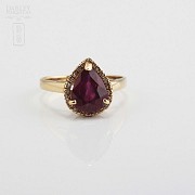 Ring with ruby ​​and diamonds in 18k yellow gold. - 3
