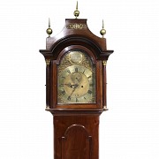A George III longcase clock, Englang, ca. 1800