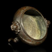 Inlaid bronze tripod censer, Qing dynasty - 6
