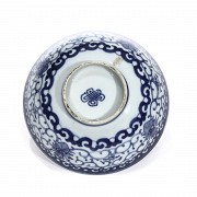Cuenco de porcelana, azul y blanco, s.XX