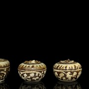Lot of four ceramic vessels, Thai, Sawankhalok, 14th - 16th centuries