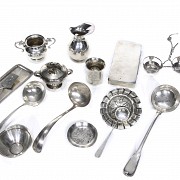 Lote de objetos de plata europea punzonada, s.XX