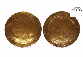 Pair of copper plates, 20th century