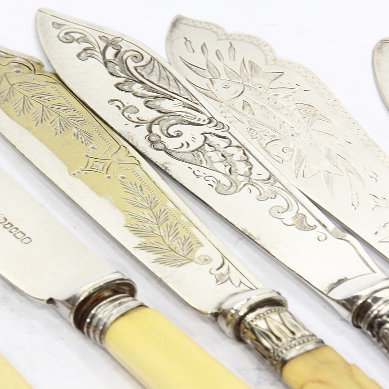 Sheffield Harrison brothers and Howson steel cutlery. - 1