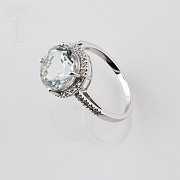 Aquamarine and diamond ring. - 3