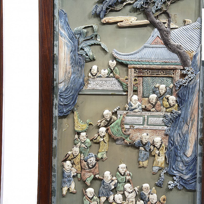 Par de paneles adornados con madera tallada y hueso, China, s.XIX