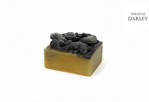 Shoushan carved stone seal, 20th century