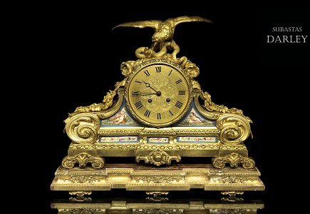Reloj de sobremesa de bronce y porcelana, Francia, S.XIX