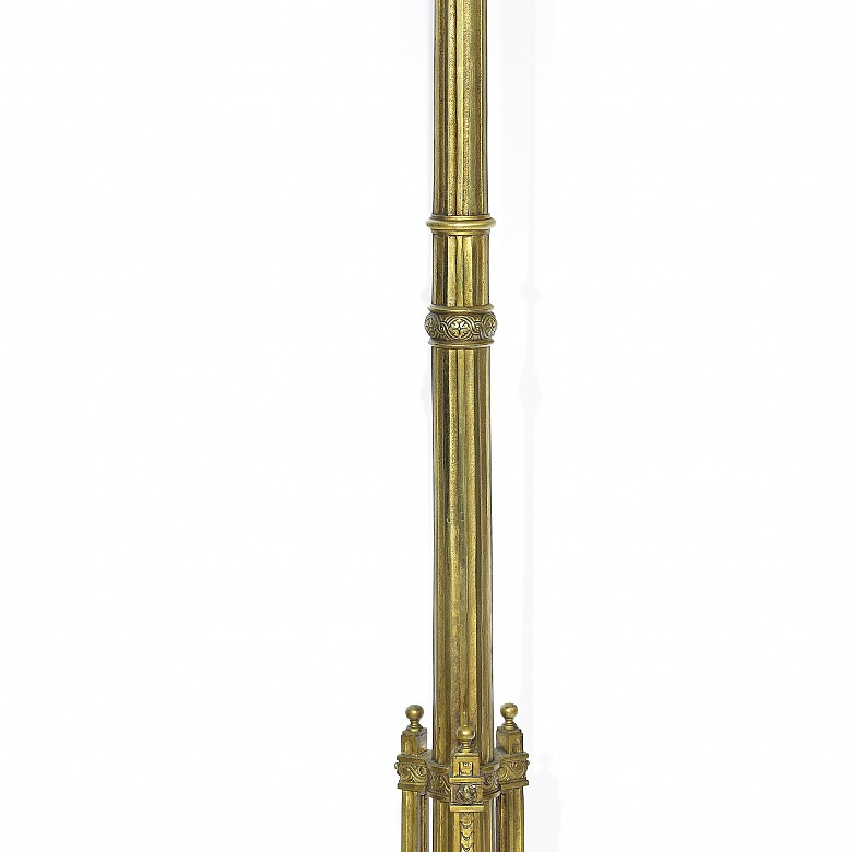 Pie de lámpara de bronce dorado, S.XX