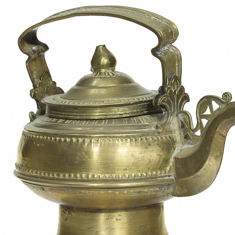 Brass teapot and bowl, Indonesia, 19th century - 3