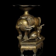 Bronze figure 'Two Elephants', Qing dynasty - 1