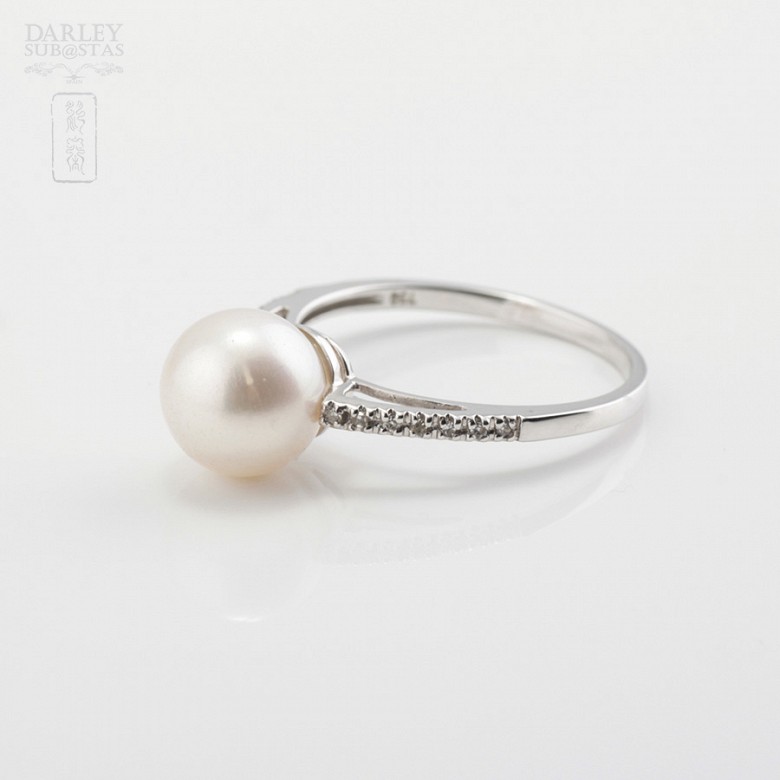 Anillo perla natural en oro blanco y diamantes - 4