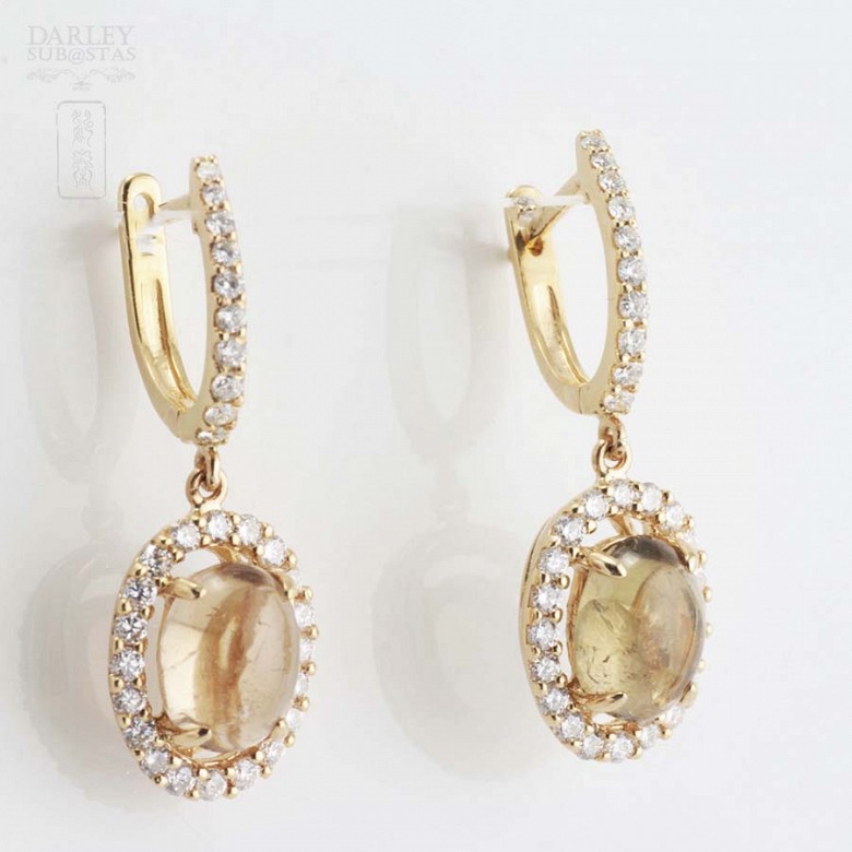 Earrings in 18k yellow gold with tourmalines and diamonds. - 2
