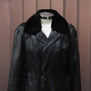 Coat three quarter nappa leather and hair collar. - 6