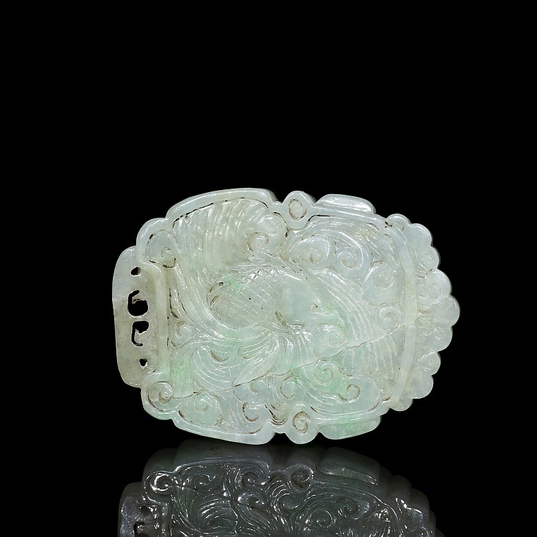 Placa ovalada de jadeita, dinastía Qing - 1
