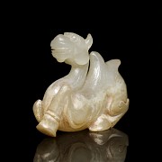 Figura de camello en jade tallado, dinastía Tang - 3