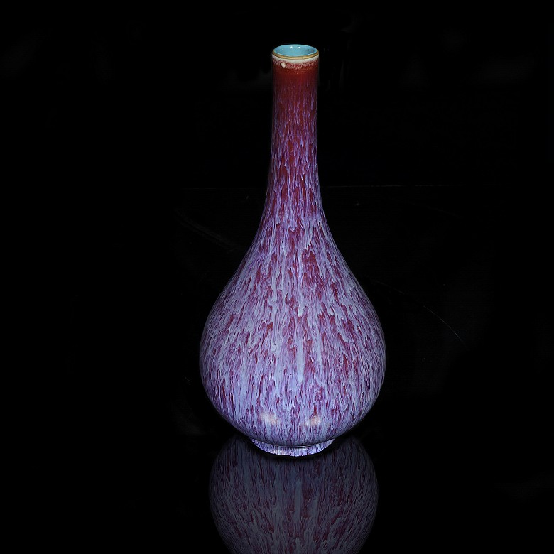 A flambé-glazed vase, Qianlong mark, Qing dynasty