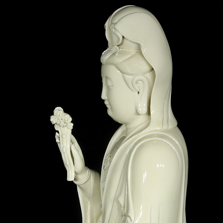 Escultura de Guanyin en porcelana vidriada, S.XX - 6