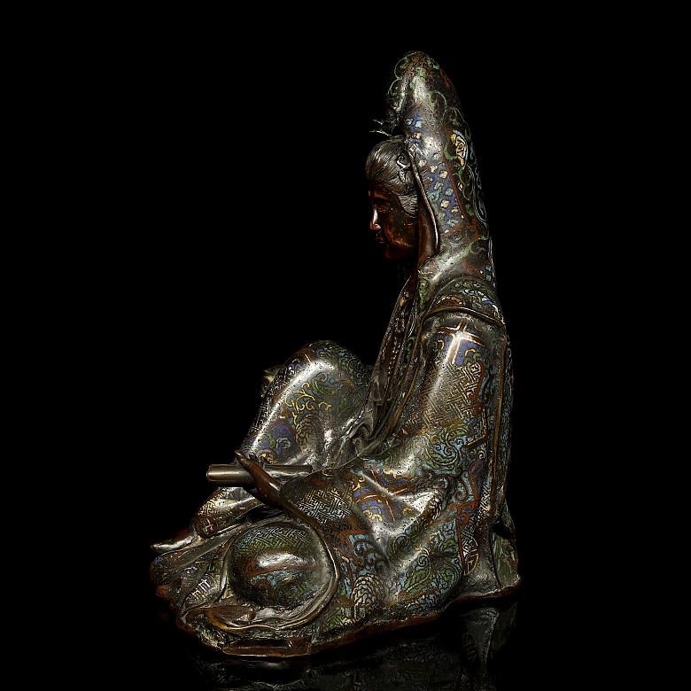 Gran figura de bronce y cloisonné 