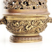 Chinese bronze censer seventeenth century - 9