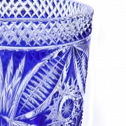 Blue carved glass vase, 20th century - 4