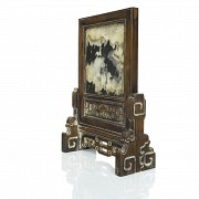 Panel de madera con placa de mármol, dinastía Qing