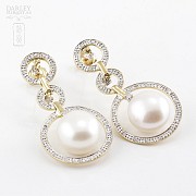Original 18k yellow gold earrings with pearl and diamonds - 1