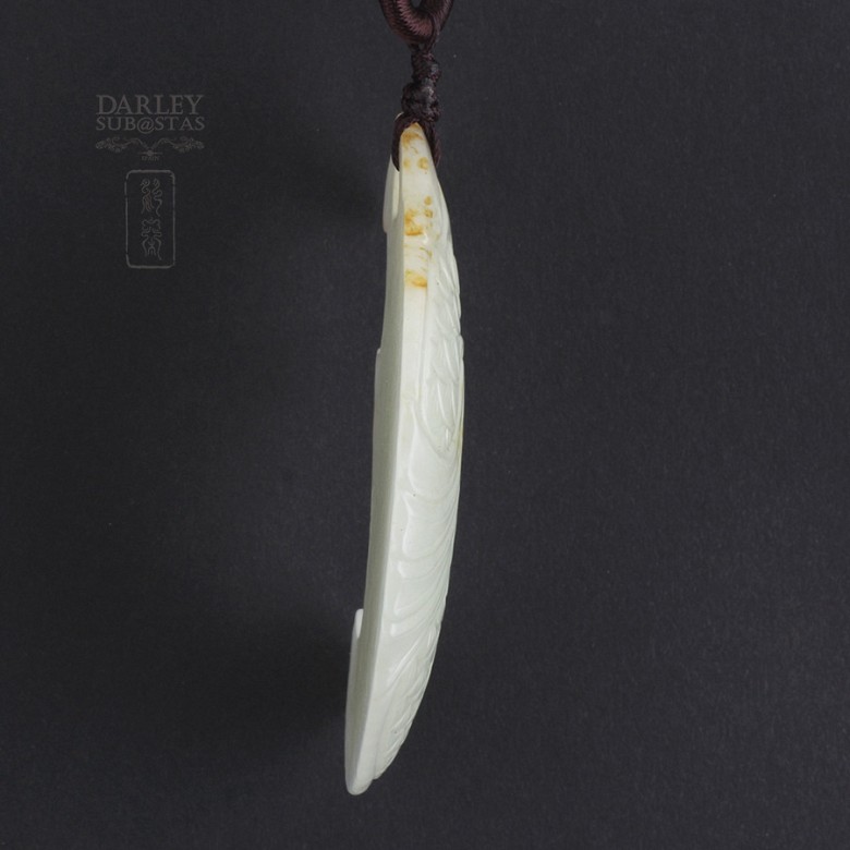 White Jade Pendant in the form of mythological bird. - 3