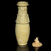 Glazed ceramic funeral urn or vase with lid, Song Dynasty - 5