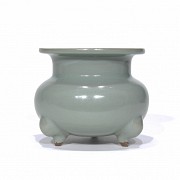 Donggou celadon ceramic censer, Song dynasty (960 - 1279)