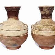 Pair of ceramic vases, Han dynasty (206 BC - 220 AD)