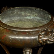 Inlaid bronze tripod censer, Qing dynasty - 4
