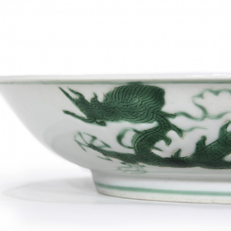 Plato de porcelana china, s.XX