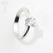 0.71cts Solitaire Diamond 18k White Gold - 1