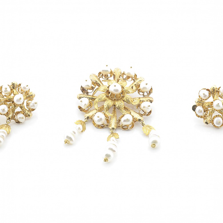 Set of earrings and brooch fallera, 18 k gold