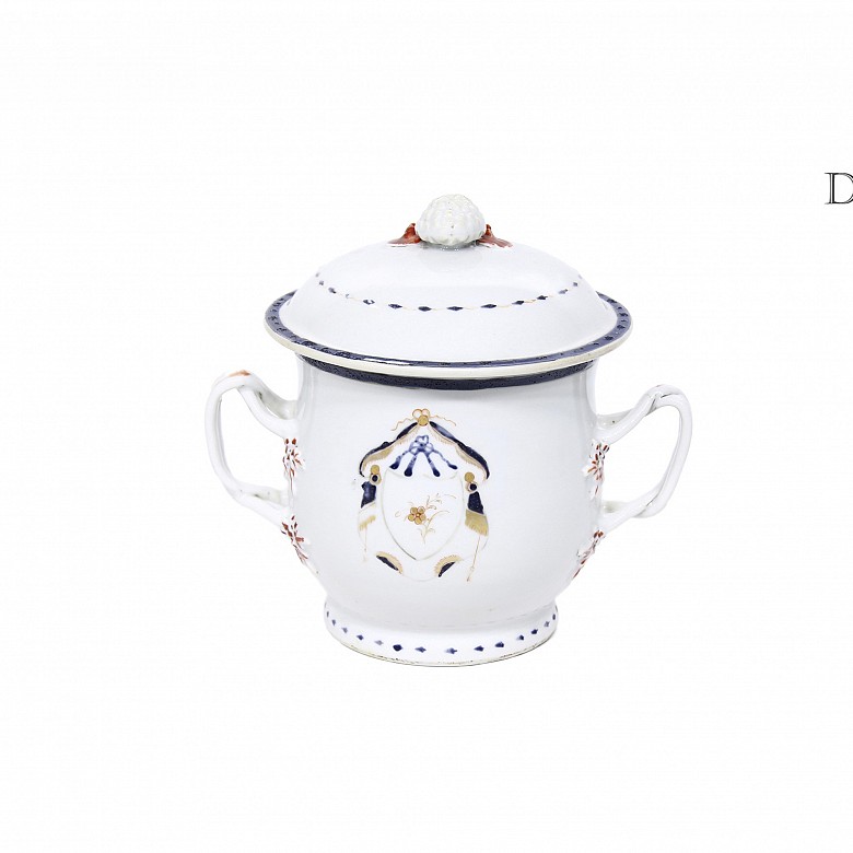 Chinese export porcelain enameled sugar bowl, Qing Dynasty, ffs. 18th.