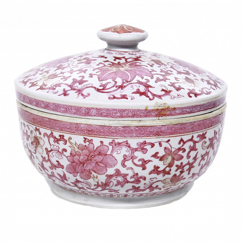 Sopera de porcelana esmaltada, dinastía Qing, s.XIX