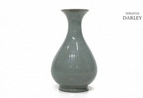 Celadon vase 