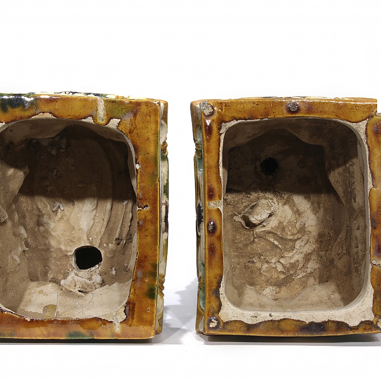 Pair of glazed ceramic lions, 20th century - 5