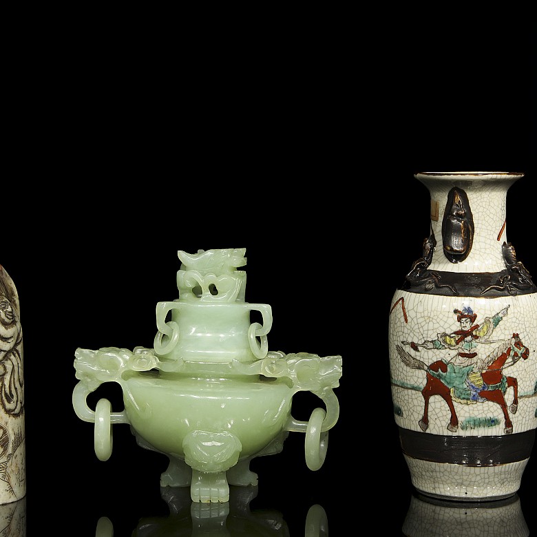 Lot of objects, China, 20th century - 7