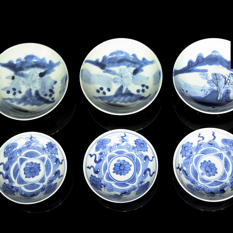 Small porcelain dishes, blue and white, Qing dynasty - 2
