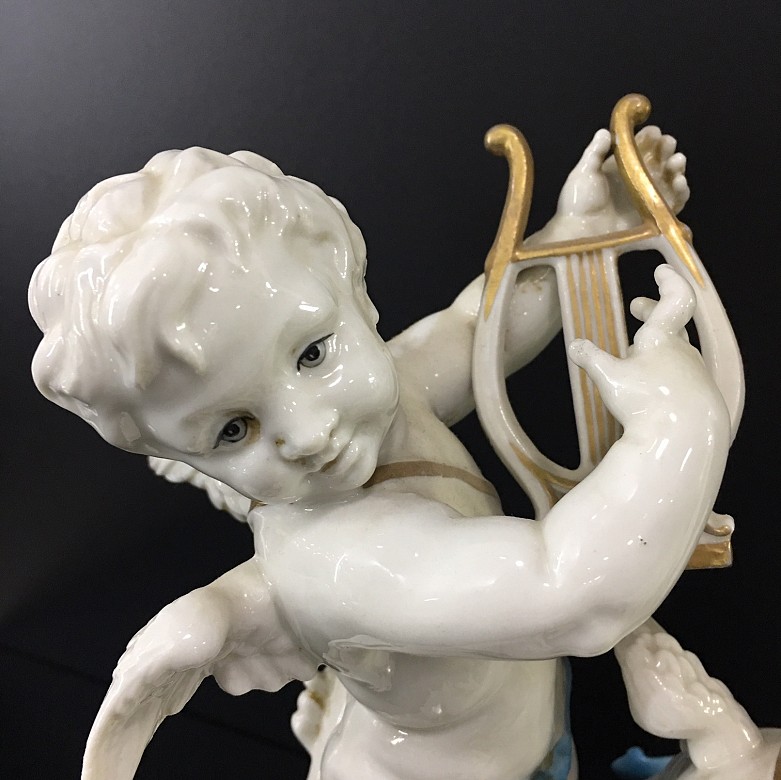 Figure of Porcelain Angel ALGORA - 2