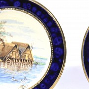 Pair of glazed ceramic plates, Peyró. s.XX - 2