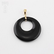 Natural onyx pendant in 18k yellow gold - 3