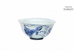 Tazón azul y blanco, dinastía Ming, ffs.s.XV-pps.s.XVI