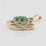 Precious emeralds and diamonds pendant - 1