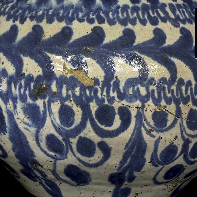 Three ceramic jugs from Fajalauza, 19th century