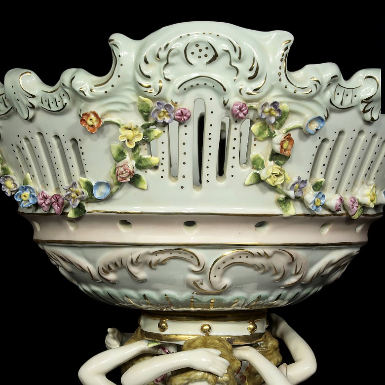 German porcelain table centerpiece, 20th century - 4