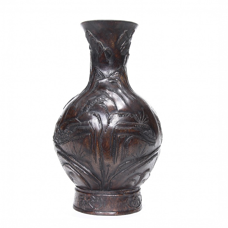 Chinese wooden vase, 20th century - 1