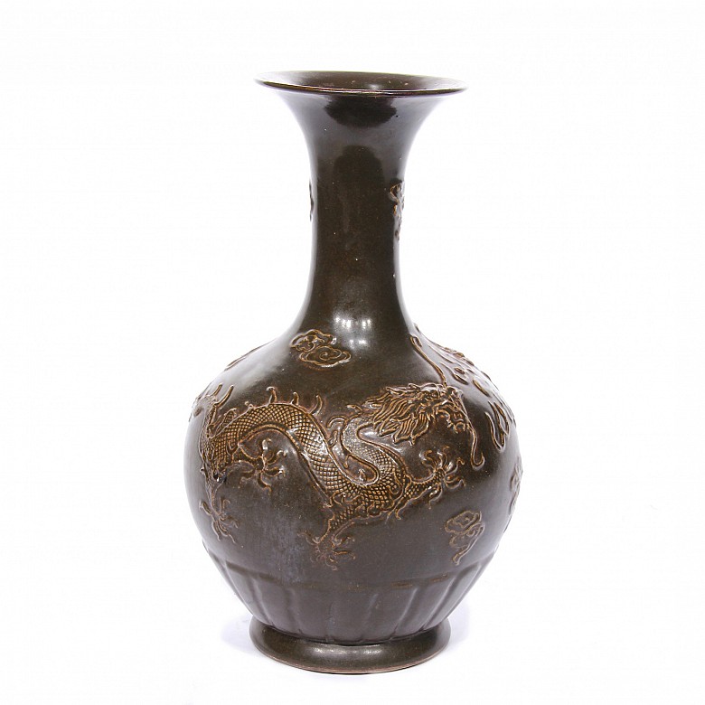 Glazed porcelain vase 20th century